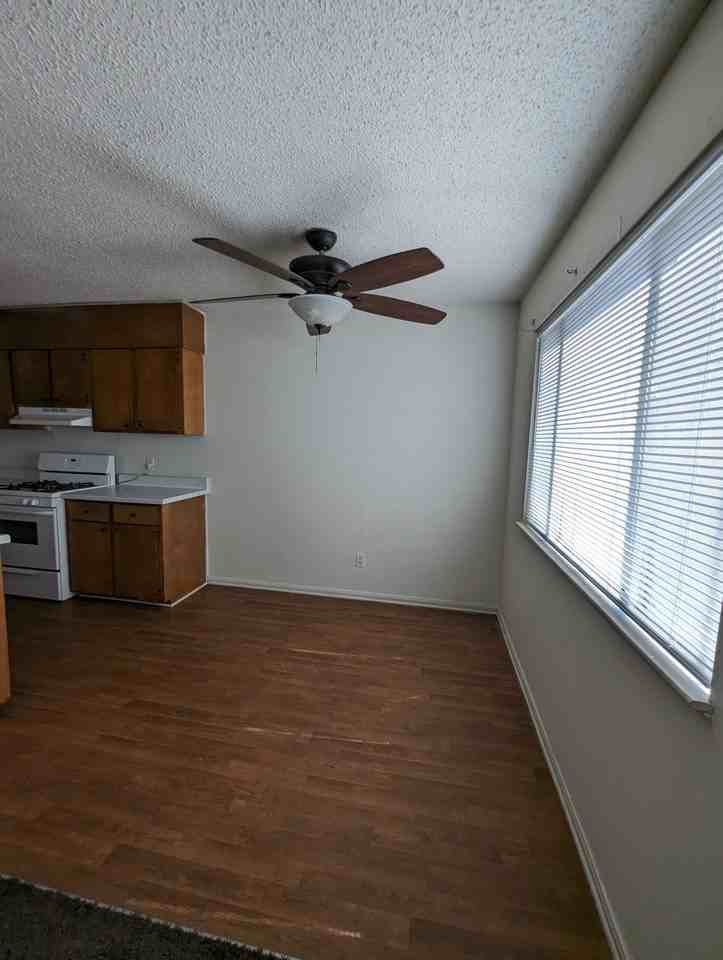 Woodsdale Apartments - Photo 4 of 7