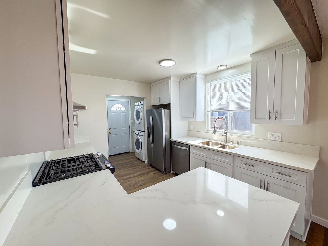 4305 Corinth St - Photo 6 of 22