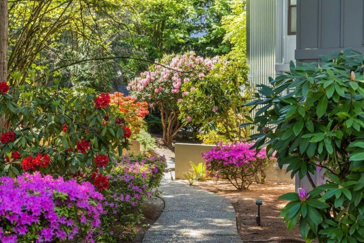 4702 176th St Sw - Photo 3 of 24