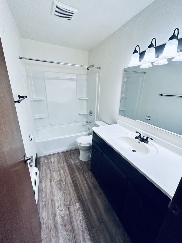 Briar Lane - Photo 6 of 11