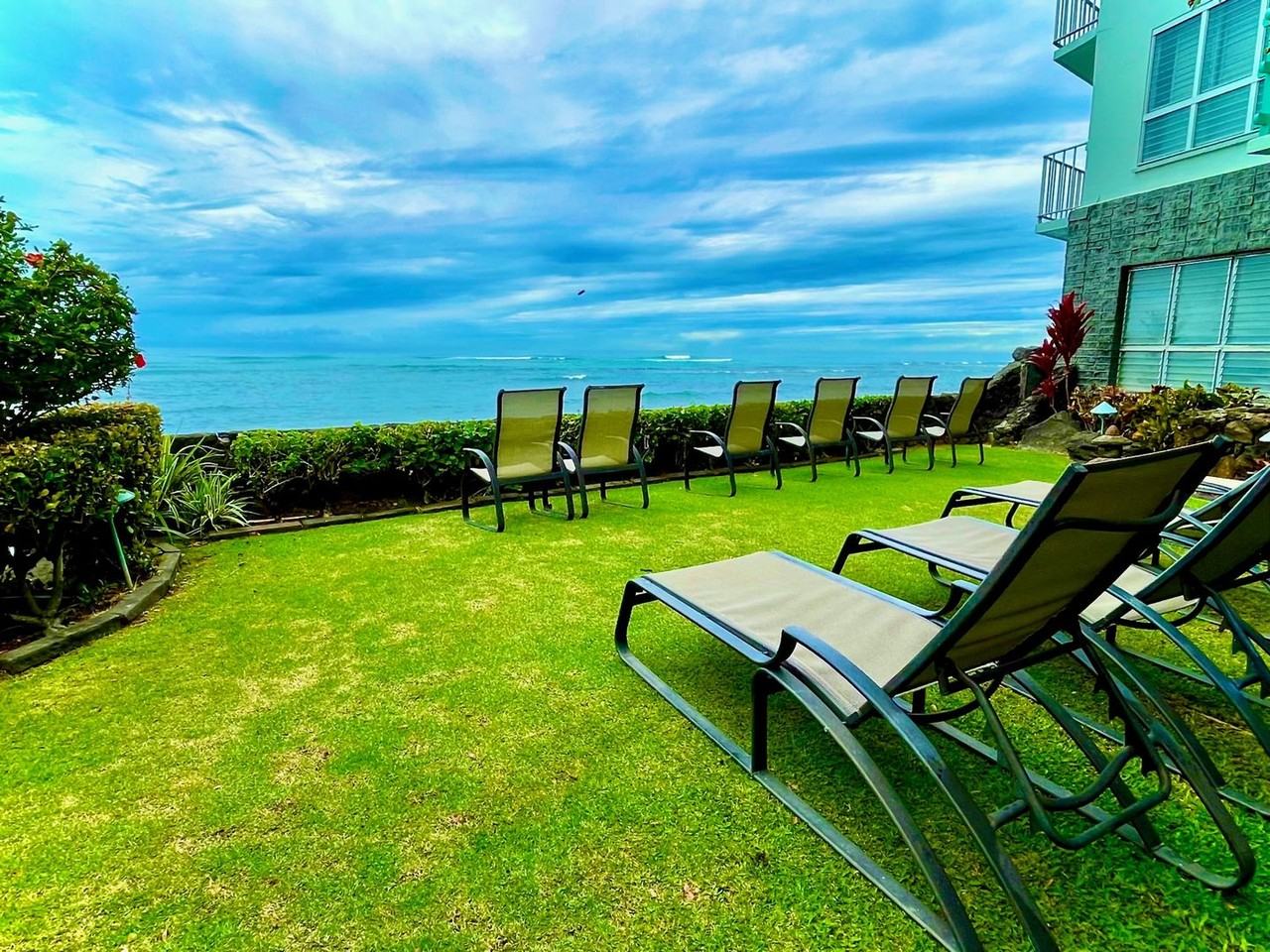 2957 Kalakaua Ave - Photo 6 of 13