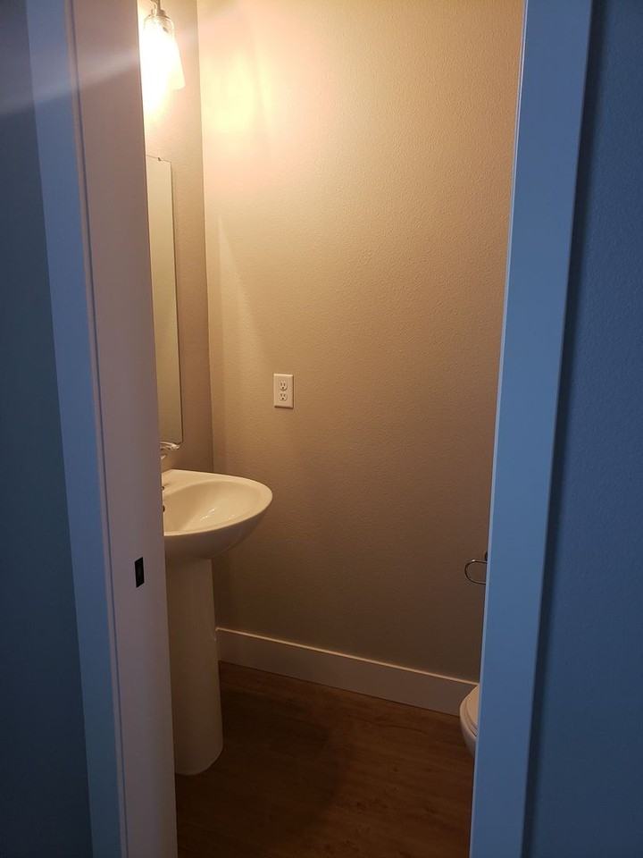 1712 Walter Creek Blvd - Photo 7 of 10