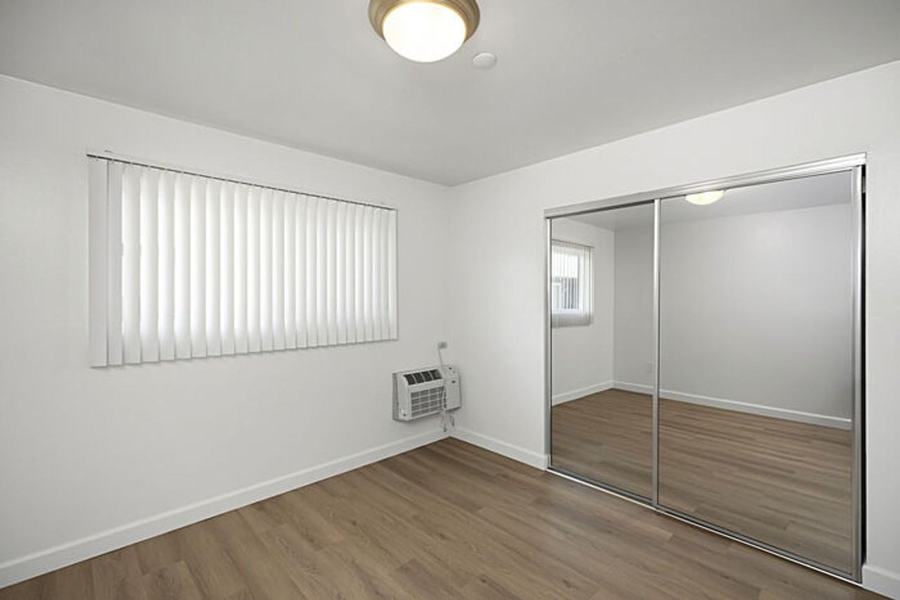 Windsor Garden Apartment Homes - Photo 7 of 15
