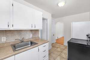 featured image of 2340 Eccles Ave