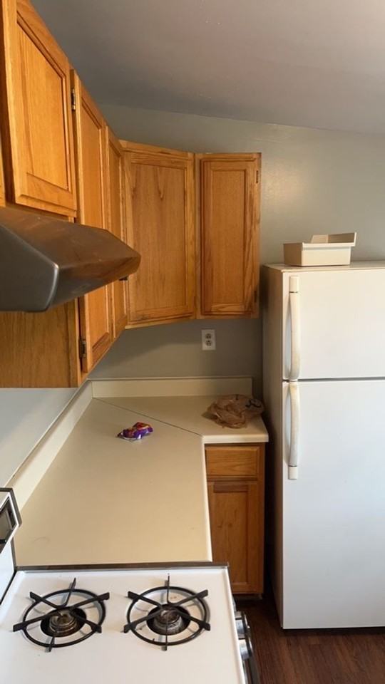 911 Freedom St - Photo 2 of 7