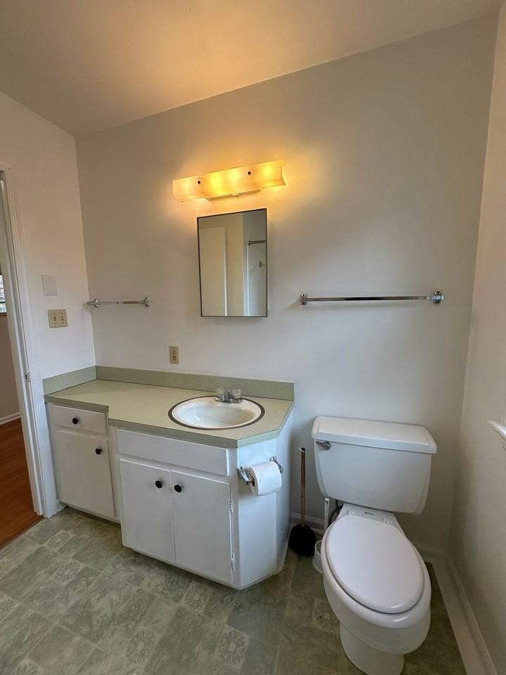 4724 Salem Rd - Photo 2 of 15