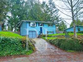 featured image of 6845 E Cascade Dr