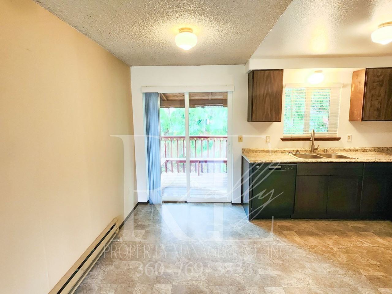 6845 E Cascade Dr - Photo 3 of 15