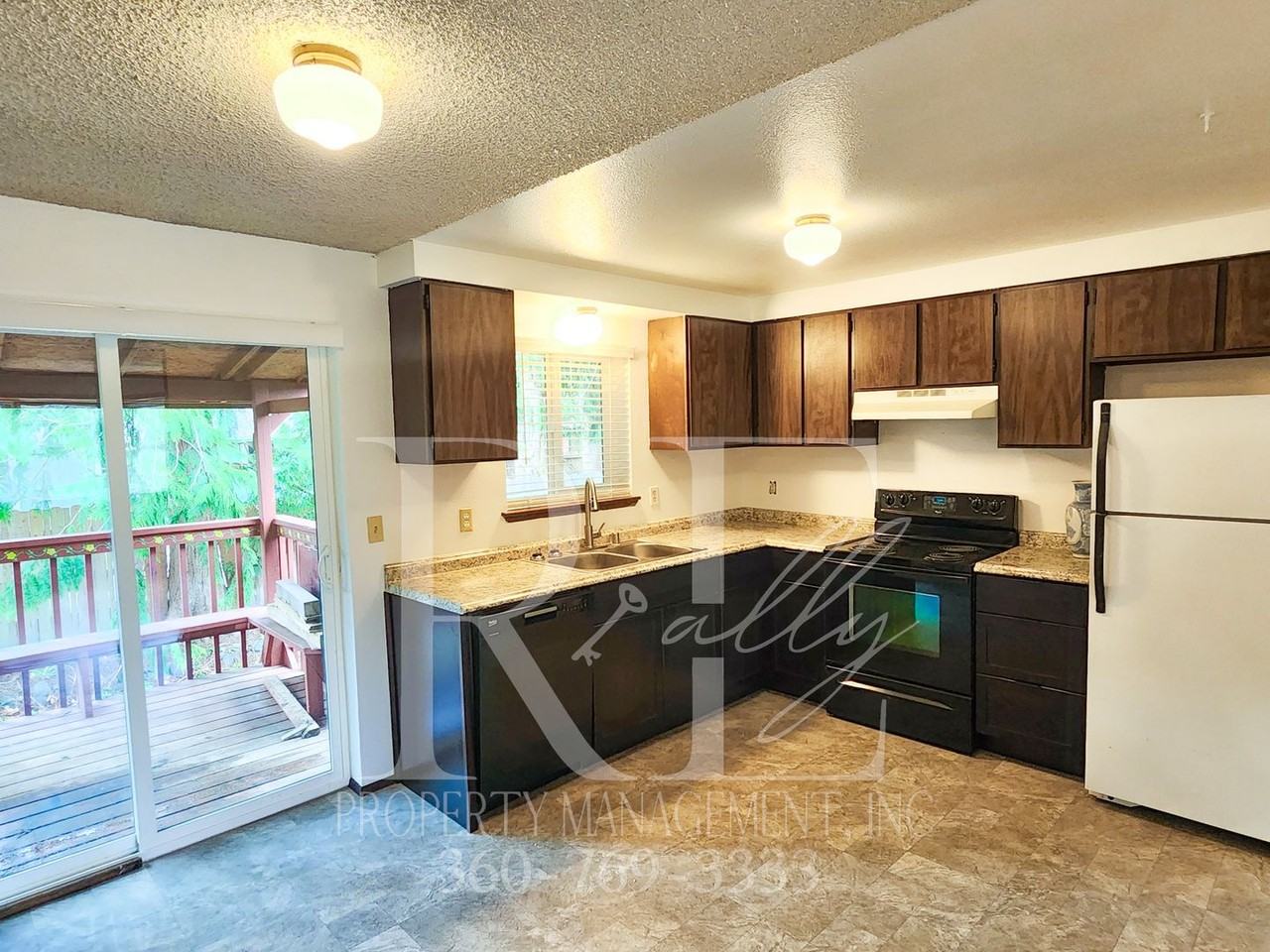 6845 E Cascade Dr - Photo 4 of 15