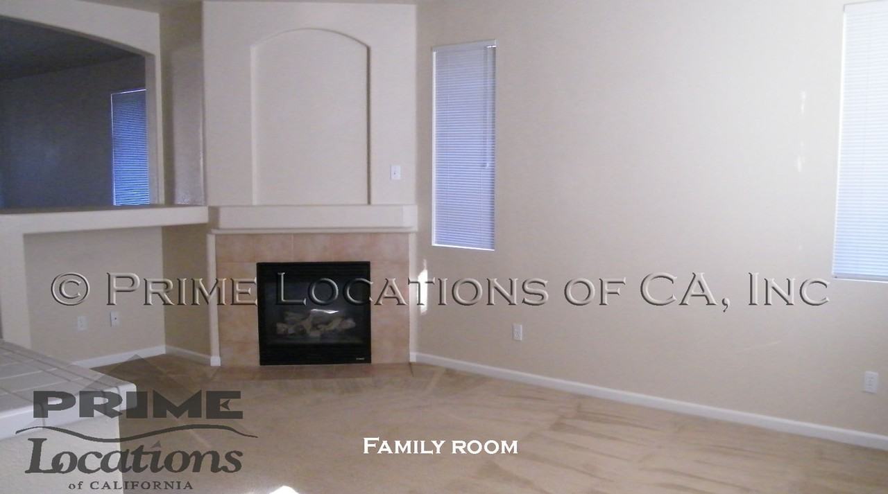 1526 Sweetgrass Ln - Photo 4 of 5