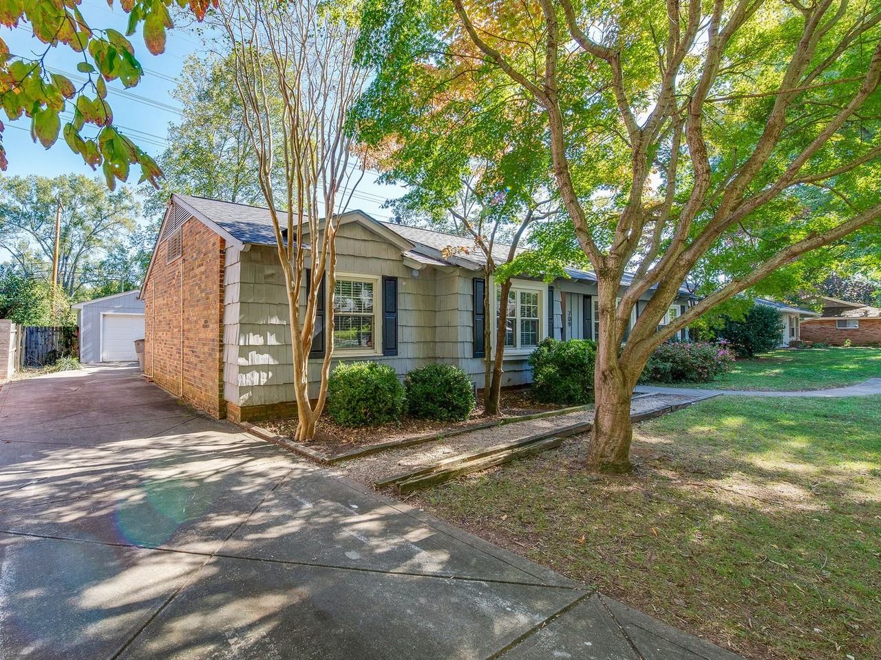 709 Cooper Dr - Photo 2 of 48