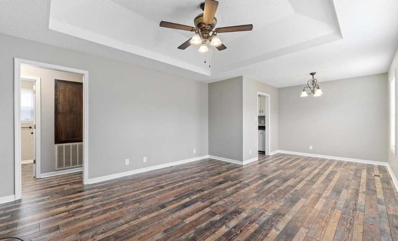 1525 Hugh Hunter Road - Photo 2 of 13