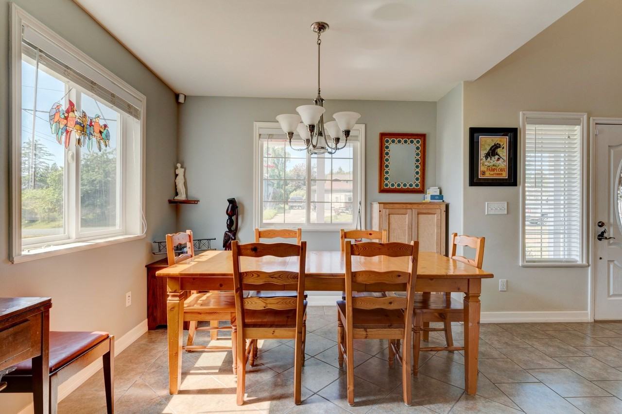 1207 Byrd Dr - Photo 7 of 32