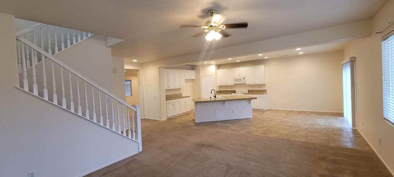 1262 Garrett Way - Photo 7 of 50