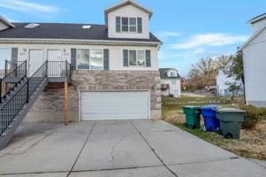 featured image of 854 Easy St