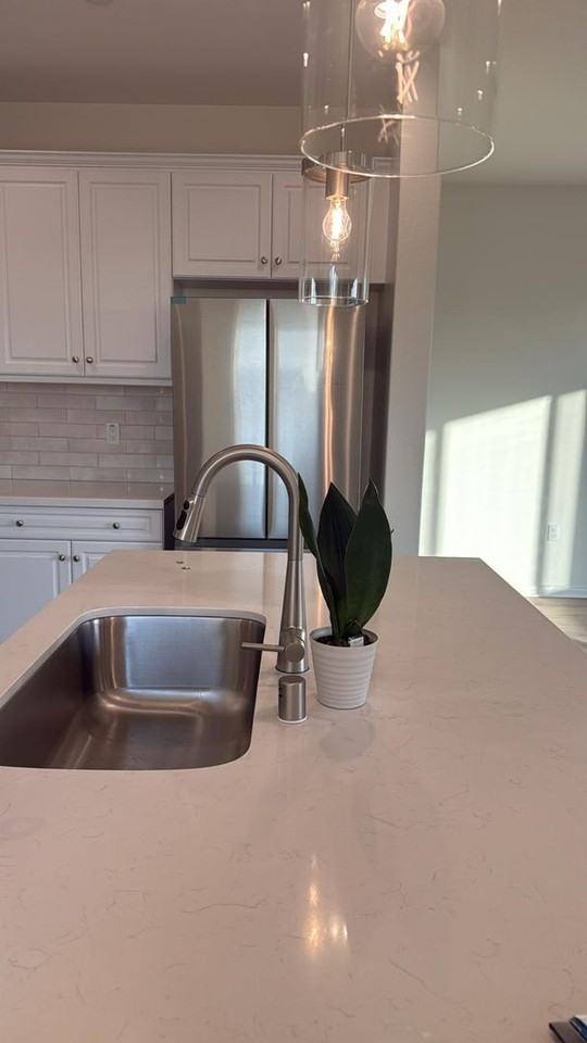 2471 Satsuma Ct - Photo 4 of 27