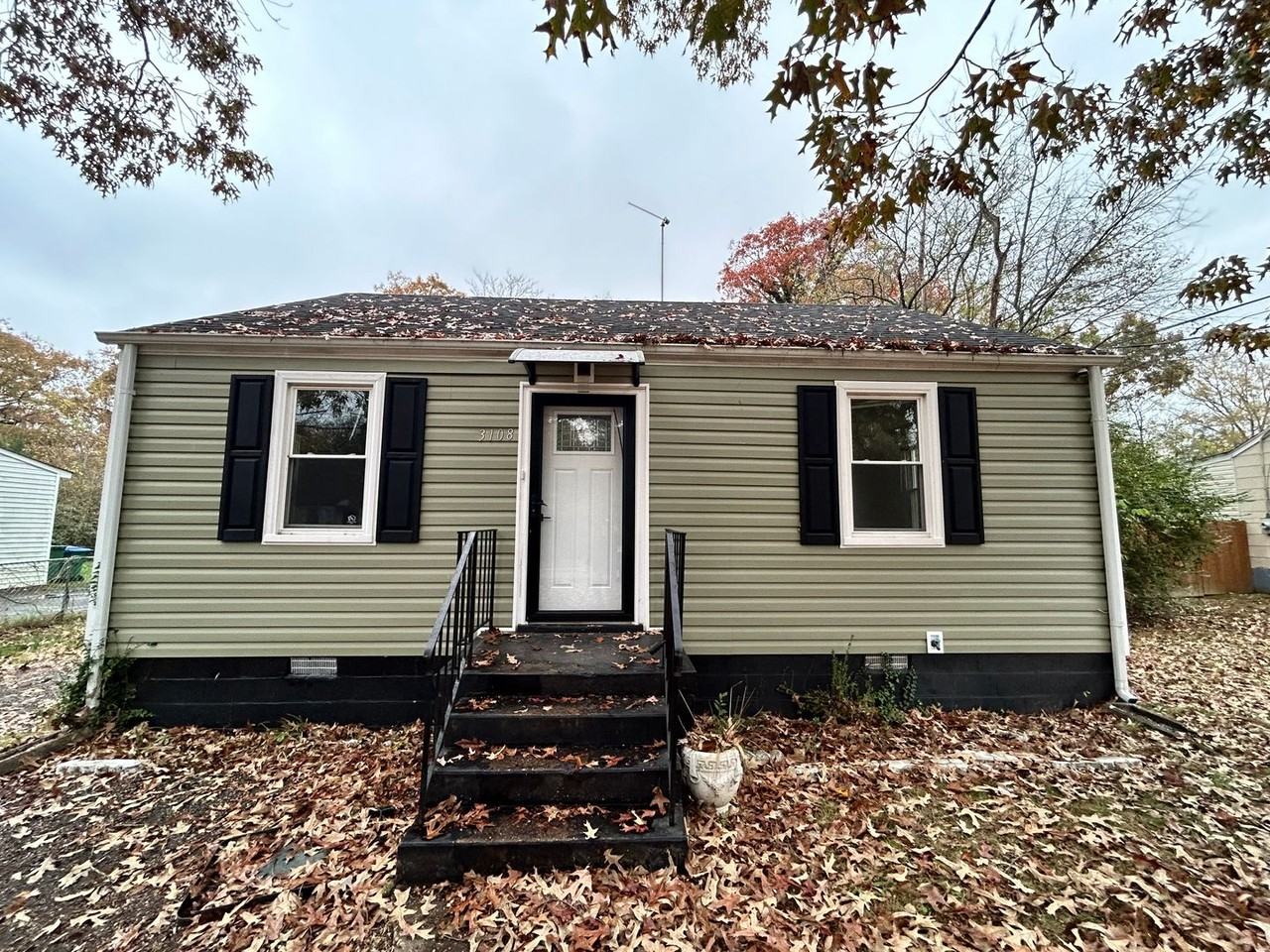 3108 Kenyon Ave - Photo 2 of 20