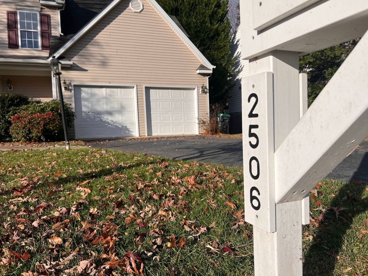 2506 Brandermill Pl - Photo 3 of 41