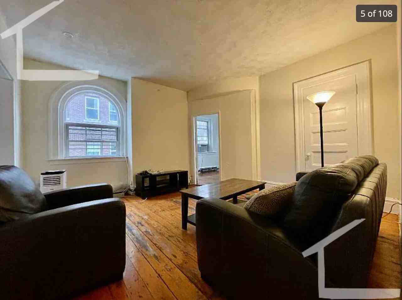 186 Naples Rd - Photo 2 of 10