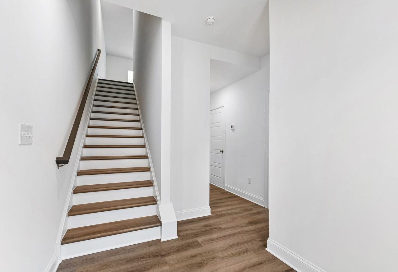 510 Hedrick Ridge Rd - Photo 3 of 42