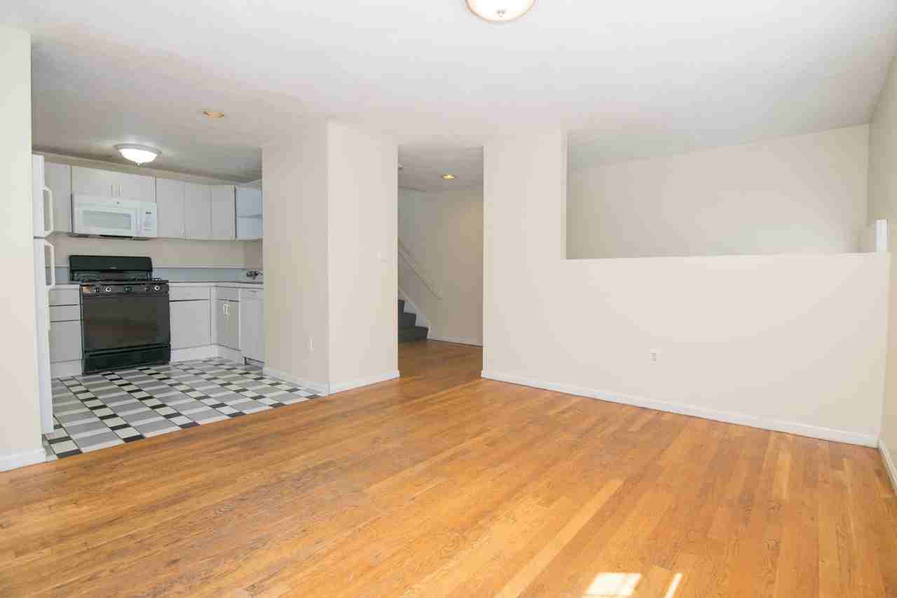 133 Glenville Ave - Photo 3 of 14