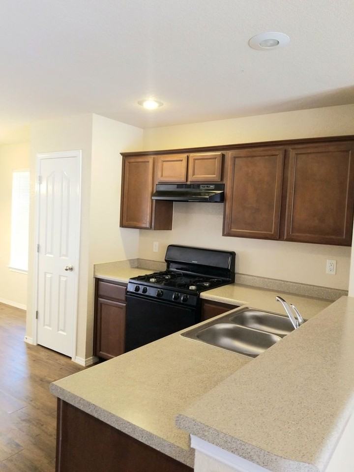 3724 Loma Esteban Dr - Photo 4 of 12