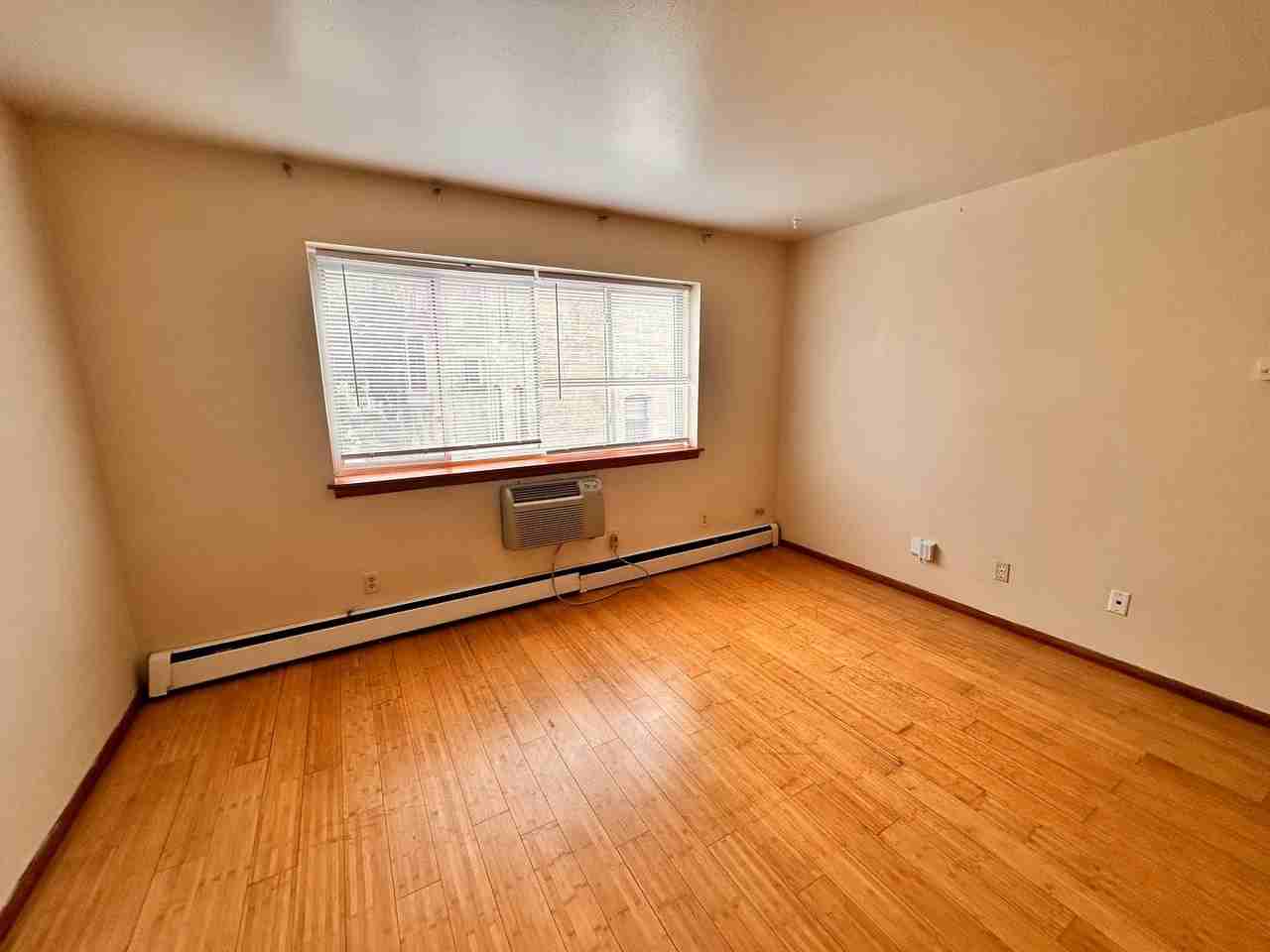 1620 Marshall - Photo 3 of 14