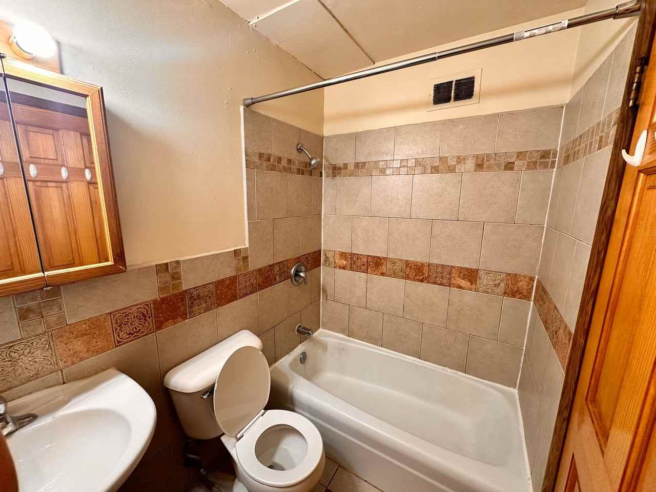 1620 Marshall - Photo 5 of 14