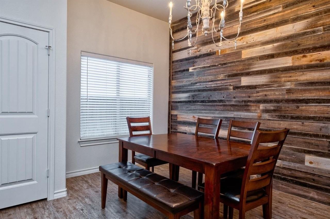 10408 Fulton Avenue - Photo 7 of 13