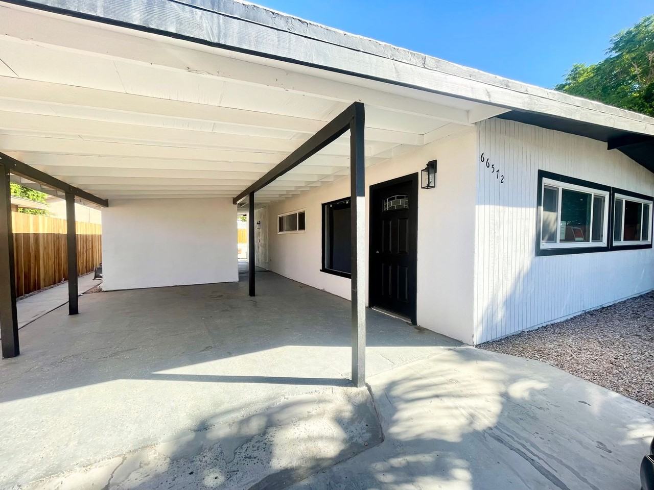 66572 Cahuilla Ave - Photo 4 of 19
