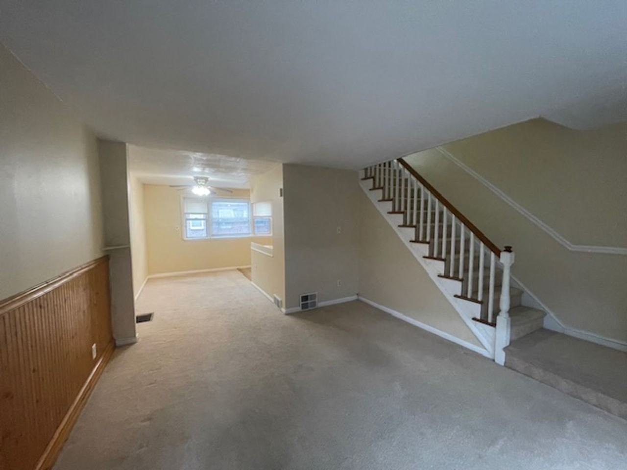 4611 Meridian St - Photo 2 of 13