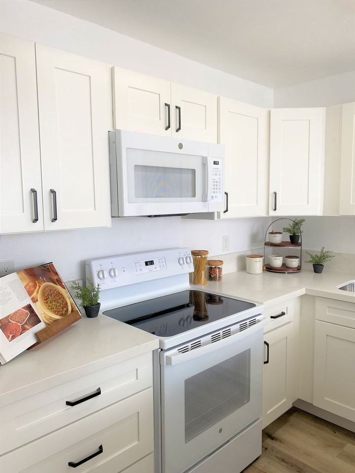 112 S School St #216 - Photo 5 of 12