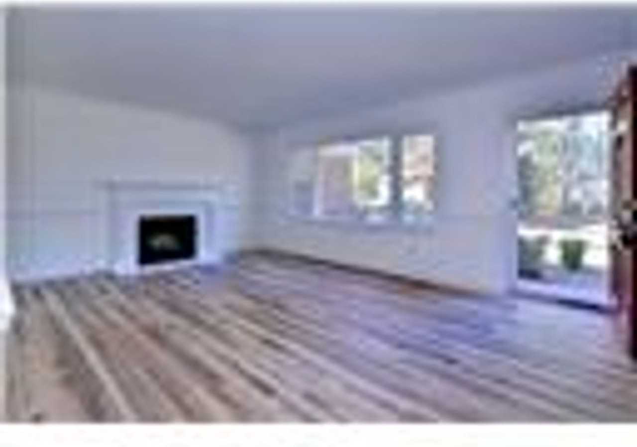 308 Corbin Dr - Photo 3 of 15