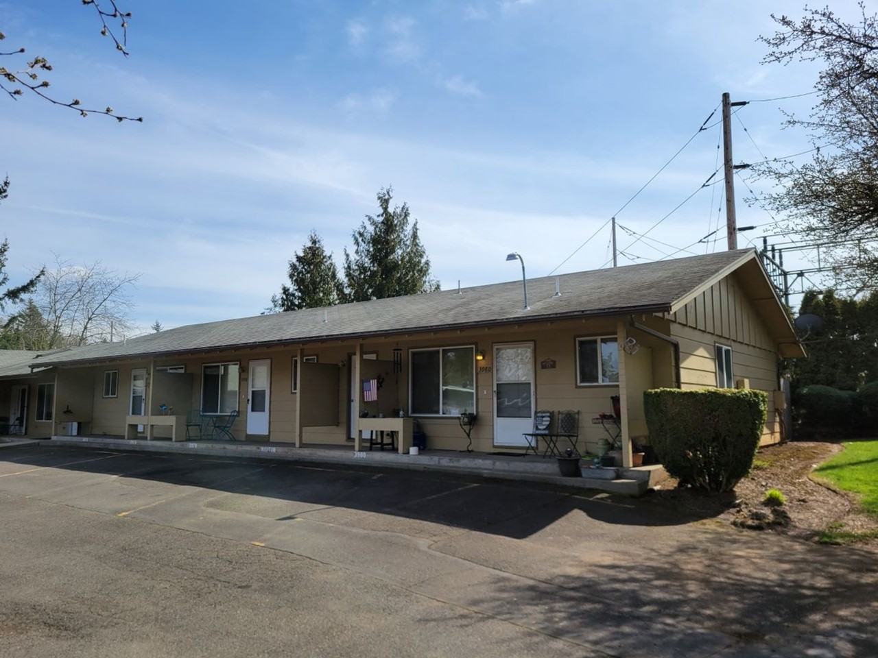 3976 Liberty Rd S - Photo 7 of 19