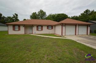 309 Northlake Dr - Photo 1 of 1