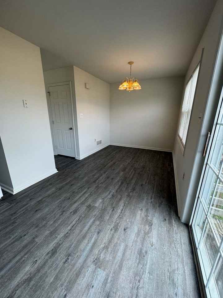 2676 Northfield Dr - Photo 7 of 15