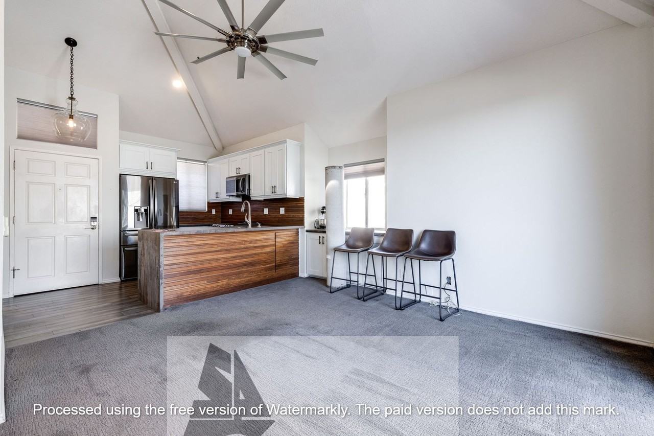 20371 Bluffside Cir #407 - Photo 6 of 28