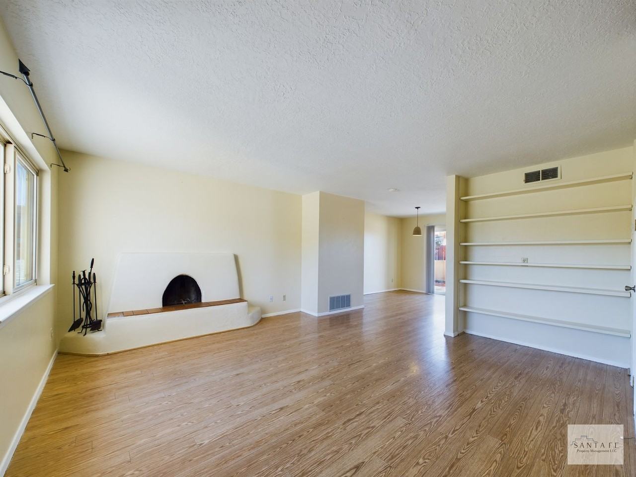 2408 Calle Zaguan - Photo 3 of 34