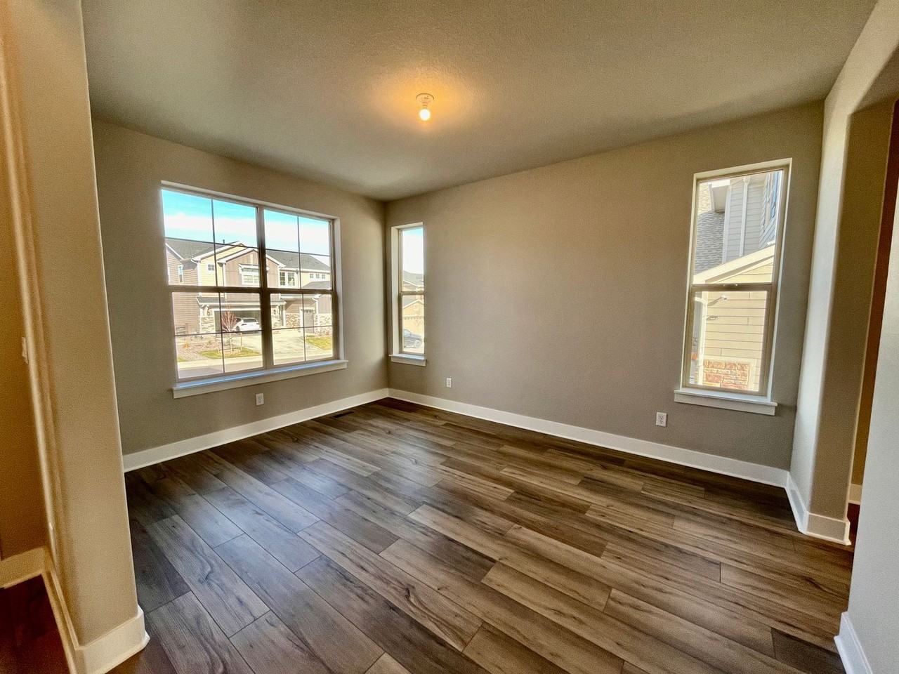 6234 E 141st Ave - Photo 6 of 43