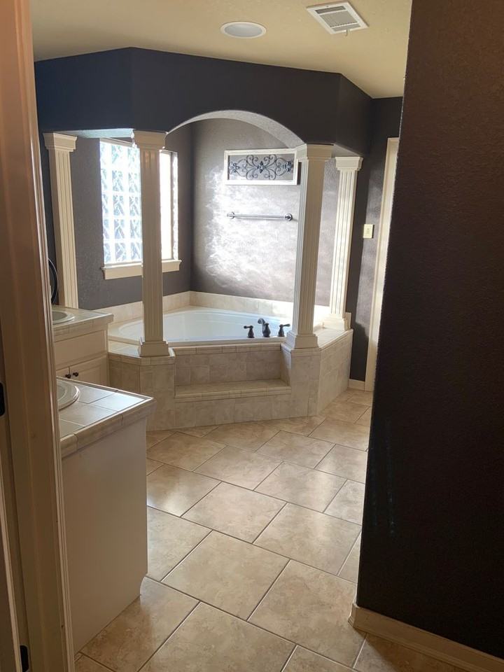 3673 W Mountain View Dr - Photo 7 of 13