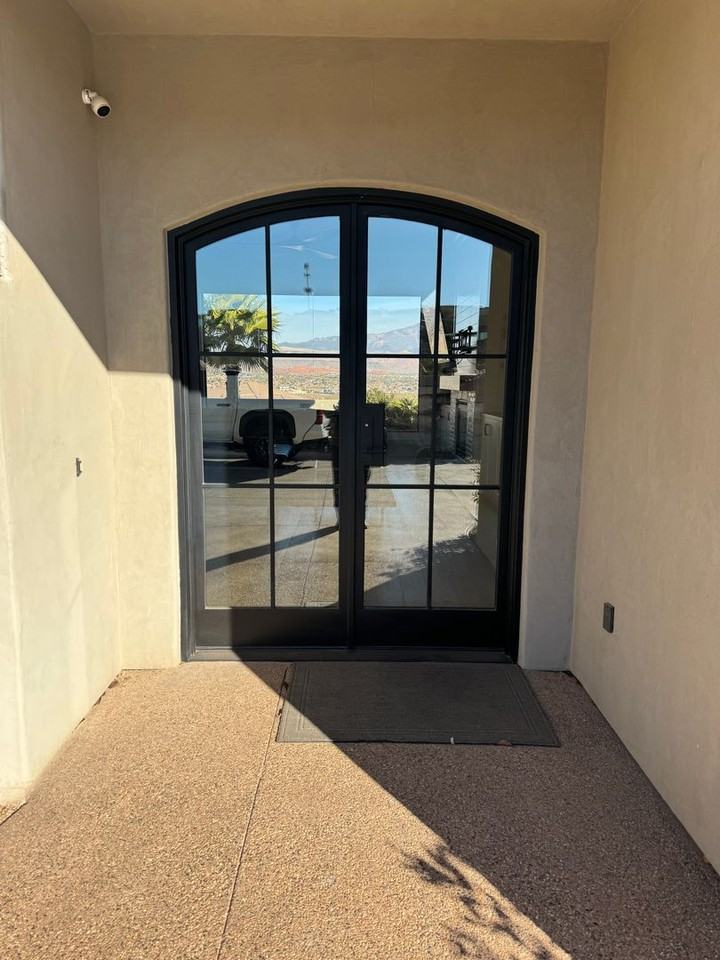 1606 S Cobalt Dr - Photo 3 of 45