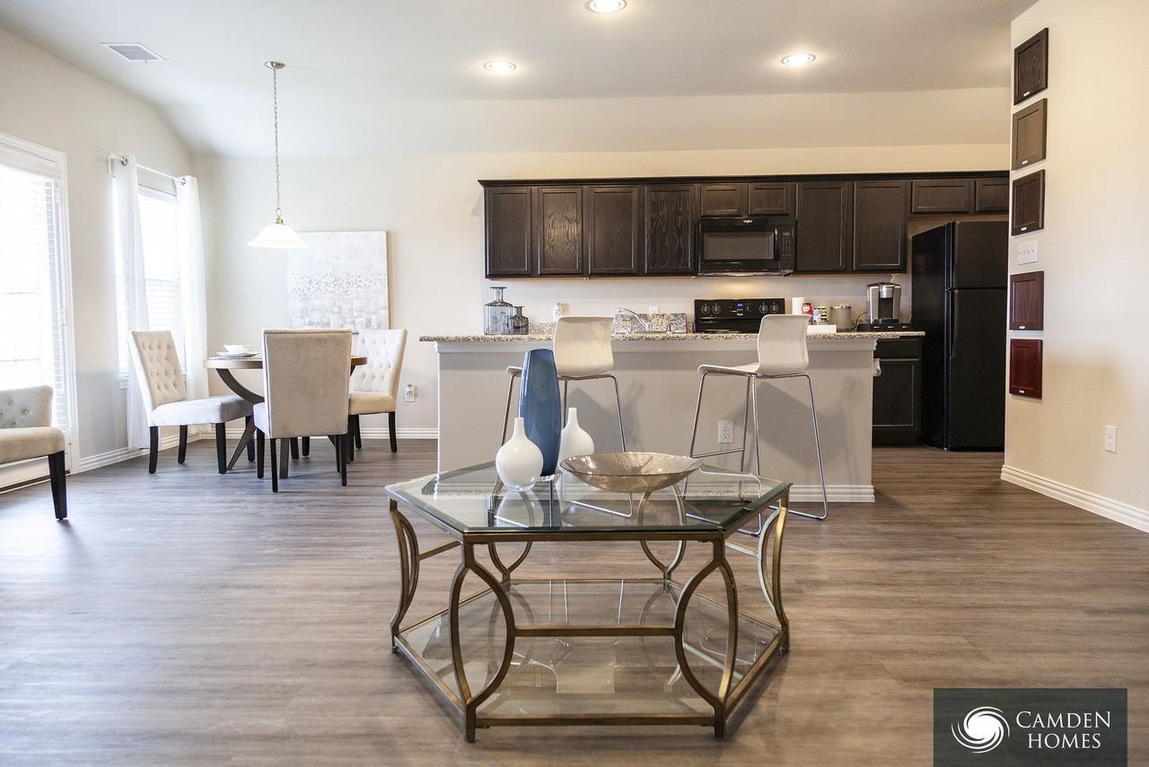 10055 Melon Ave - Photo 3 of 8