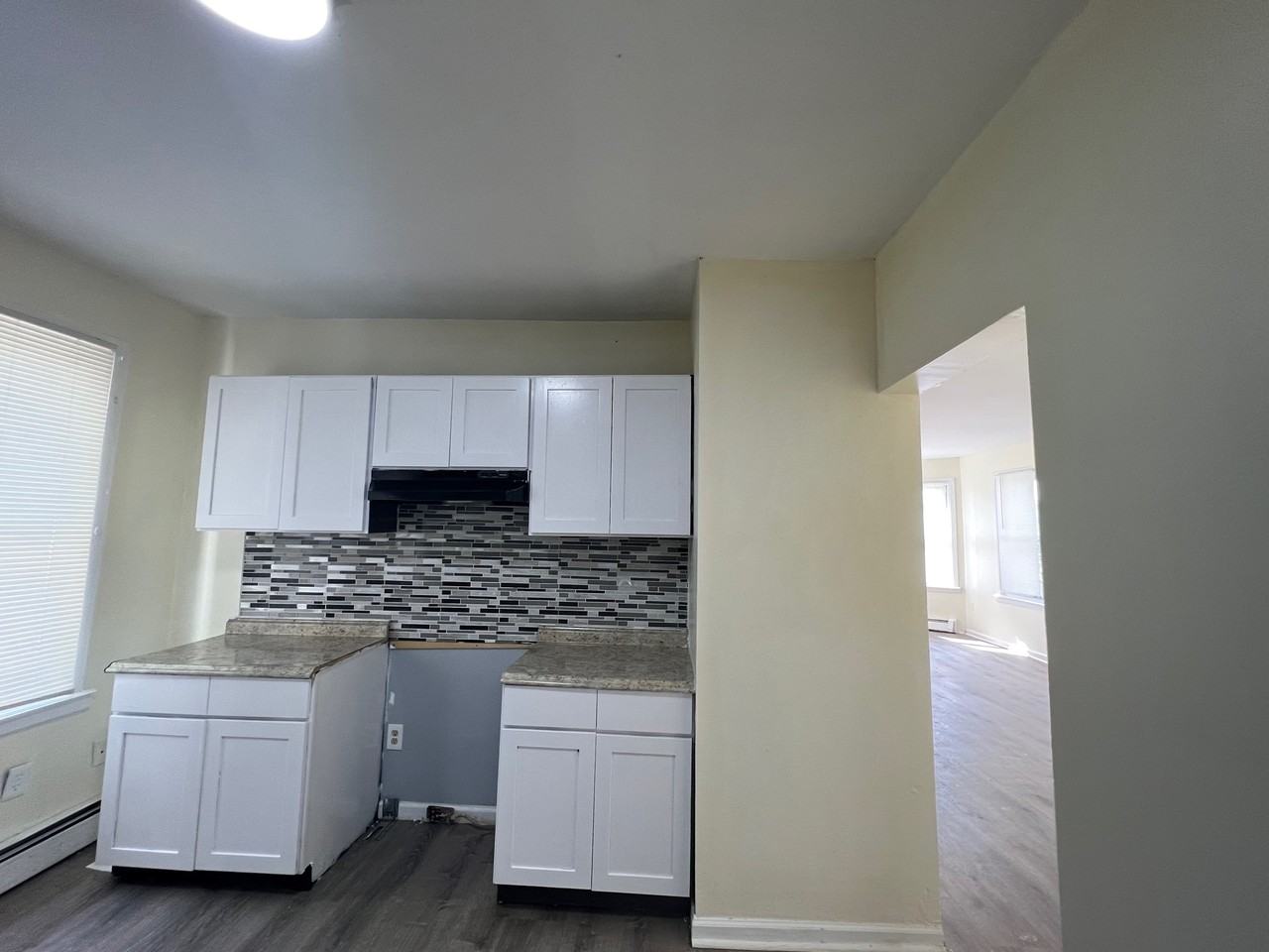 99 Lounsbury Ave - Photo 2 of 14