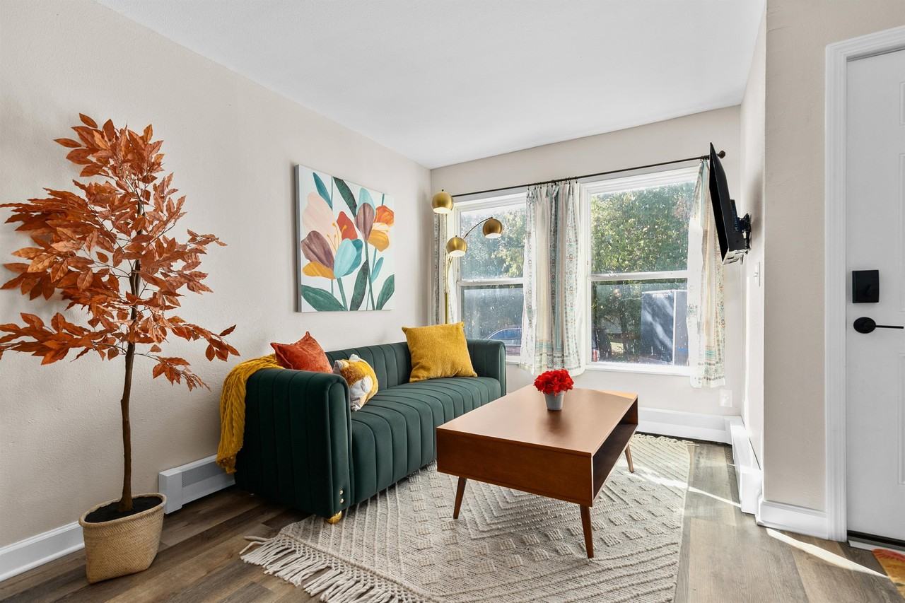 414 S Webster Ave #2 - Photo 3 of 13