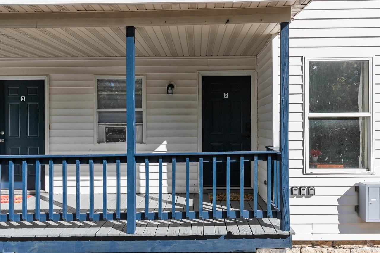 414 S Webster Ave #2 - Photo 2 of 13