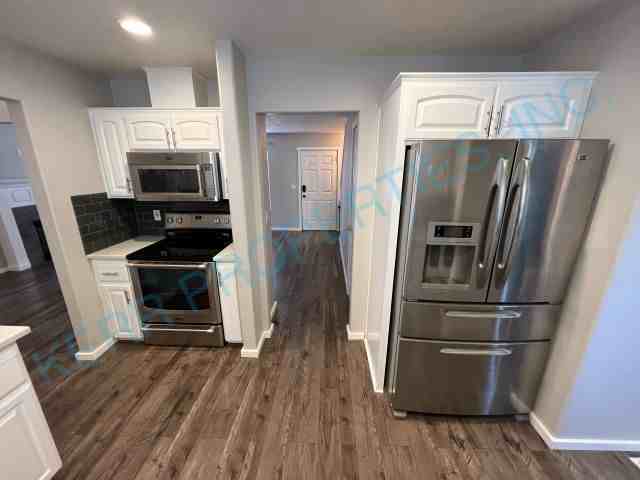39895 Evans St - Photo 6 of 22