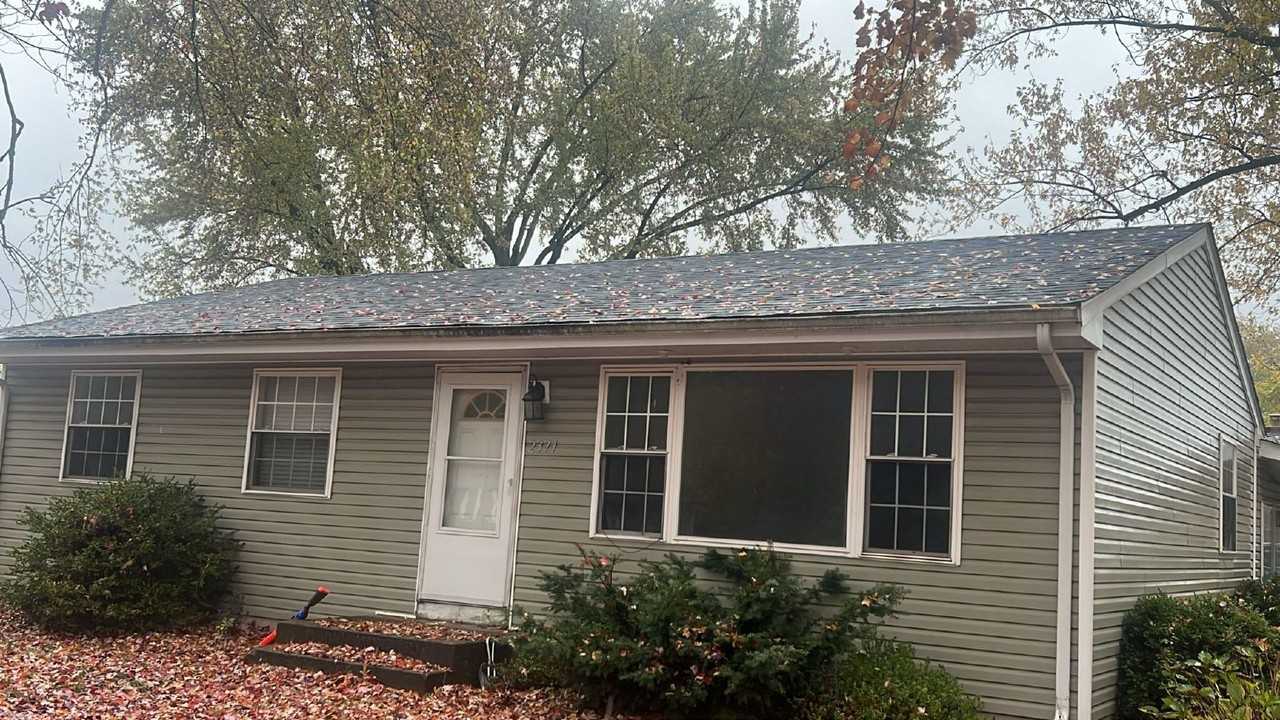 2371 Fern St - Photo 3 of 33