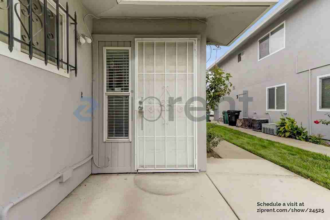 9009 Casals St #3 - Photo 2 of 17