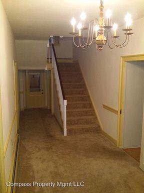 111 Water St - Photo 2 of 10