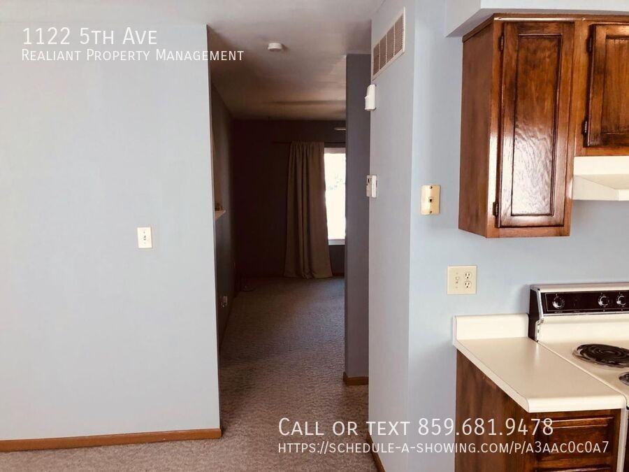 1122 5th Ave - Photo 3 of 31
